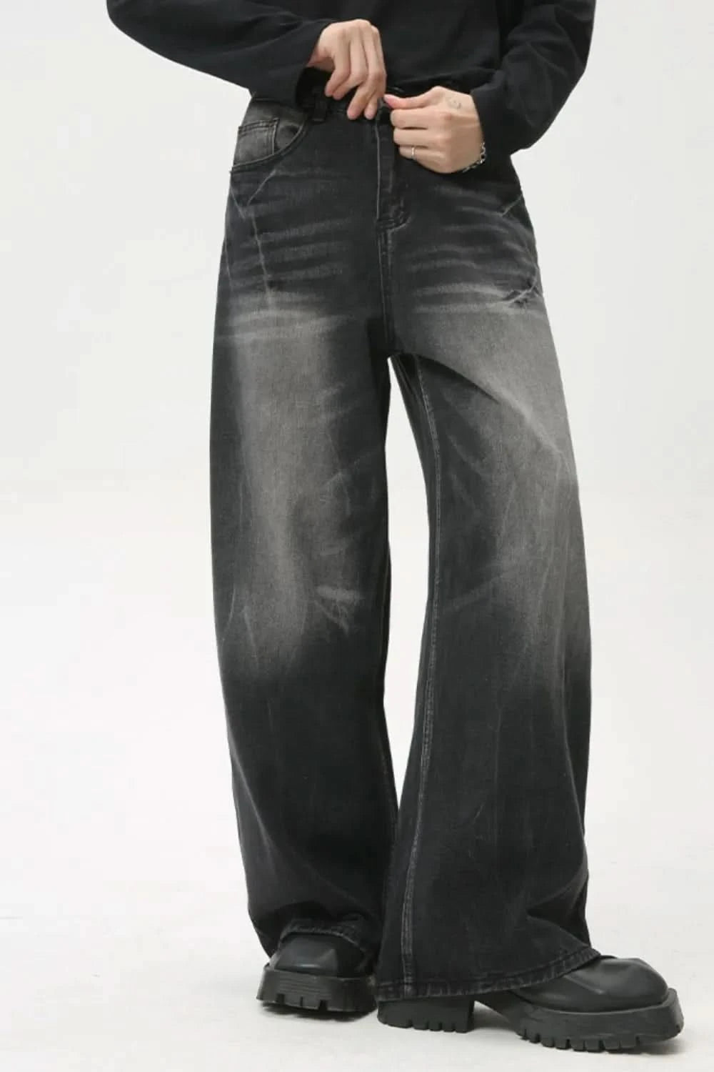 2150dfab-8248-4b01-b29a-f53fc500594a-Max