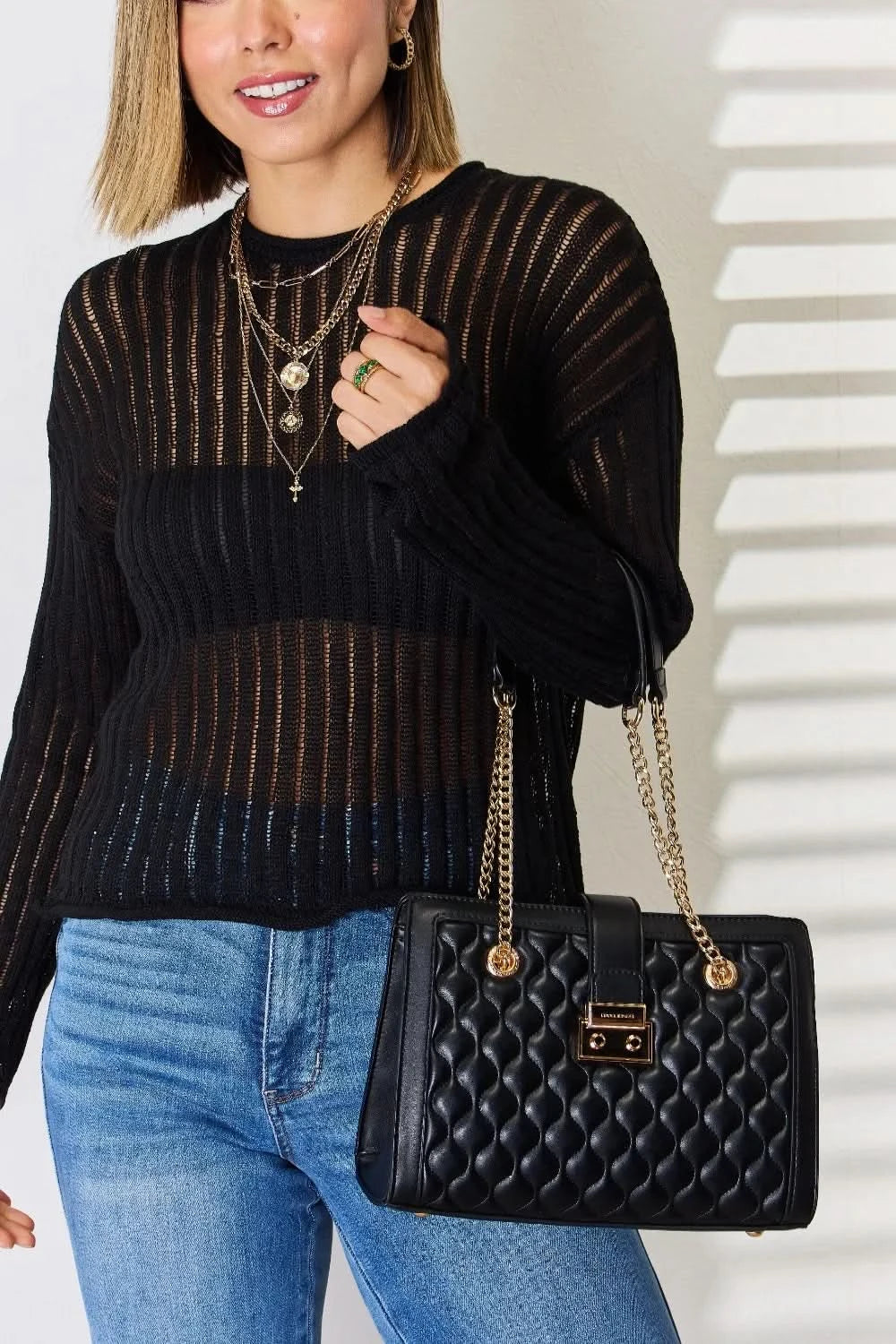 f9fbf4a1-5183-4204-9cca-76fb821c4d85-Max